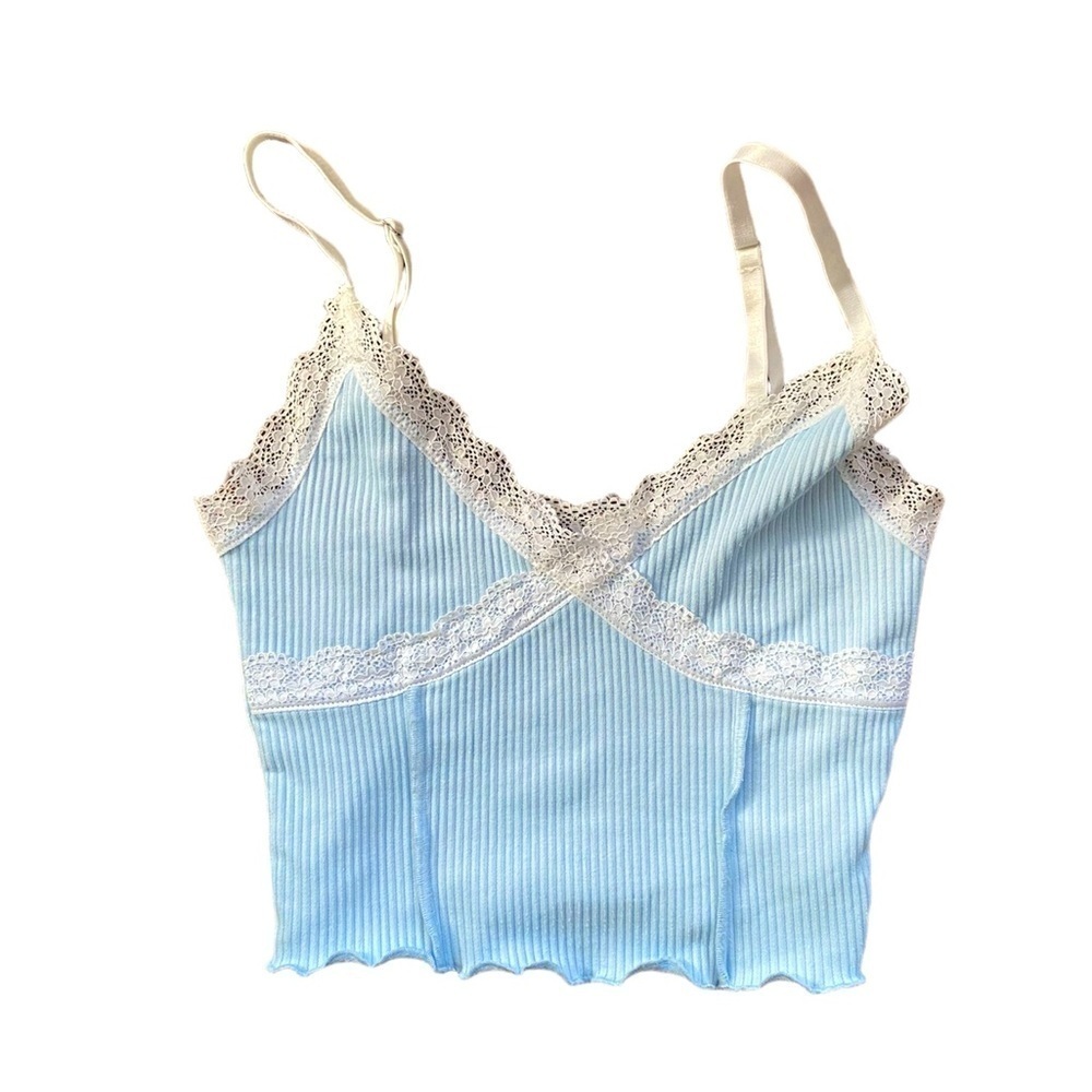 2/$10 Divided Light Blue with Off-White Lace Trim Cropped Tank Size XS